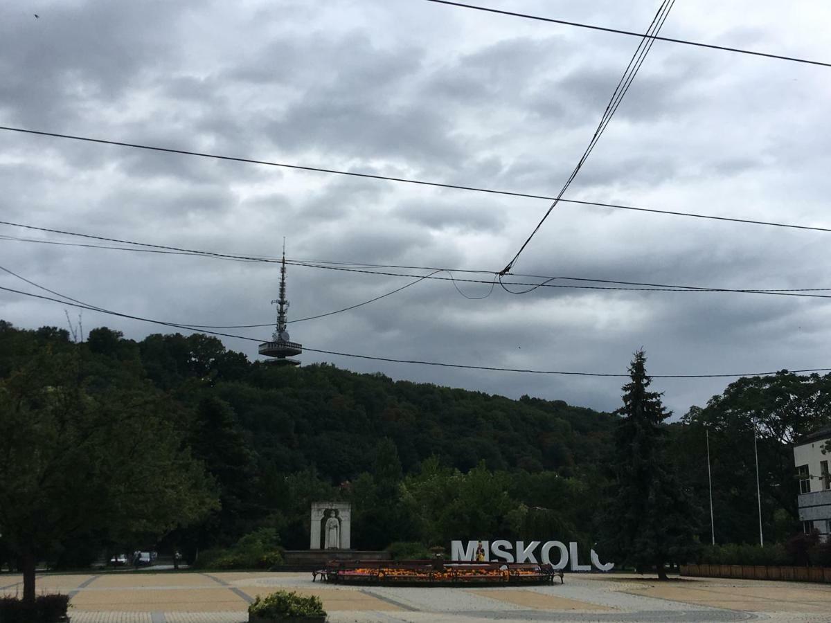 Mse Apartman Miskolc Kültér fotó