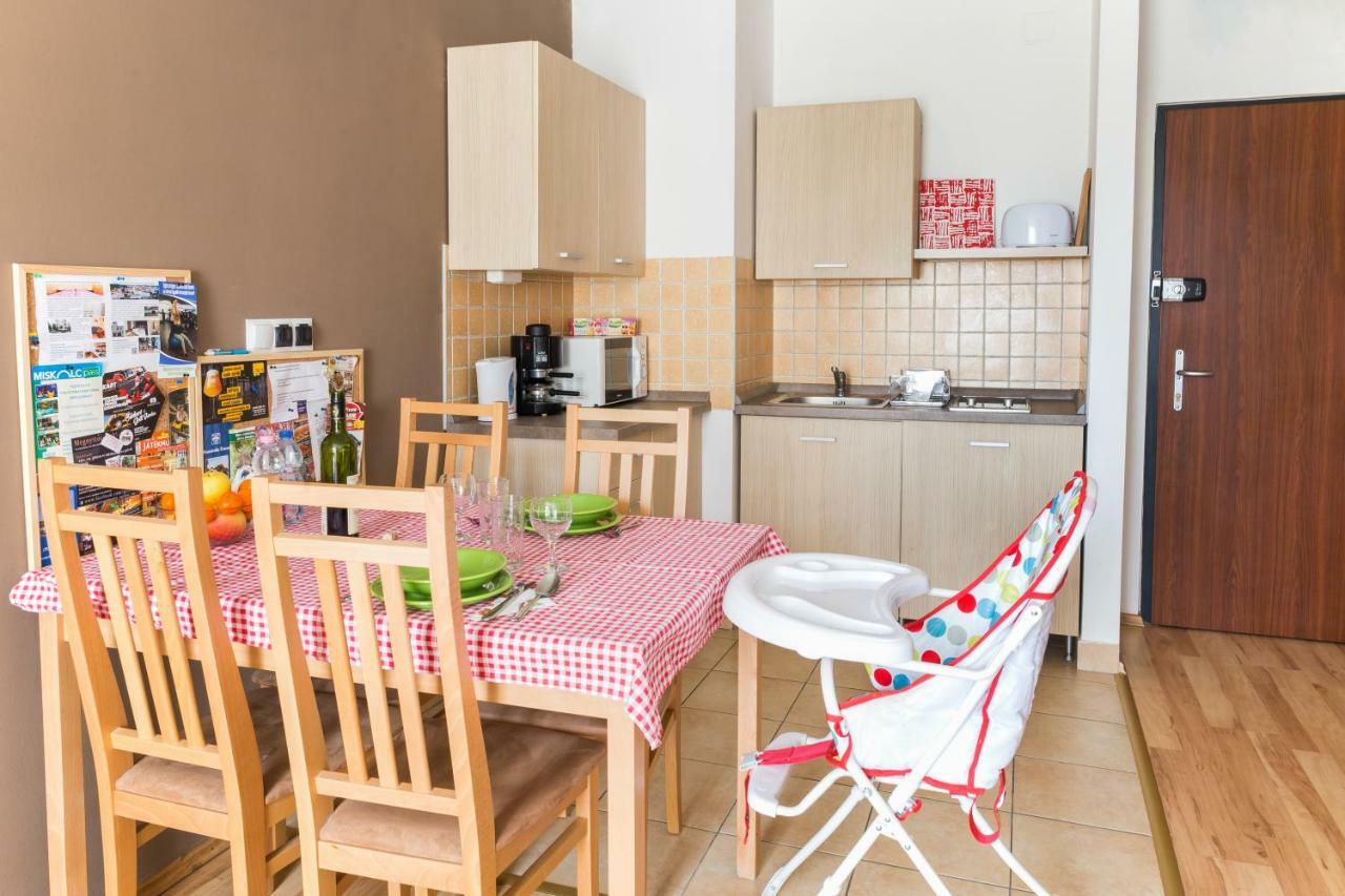 Mse Apartman Miskolc Kültér fotó