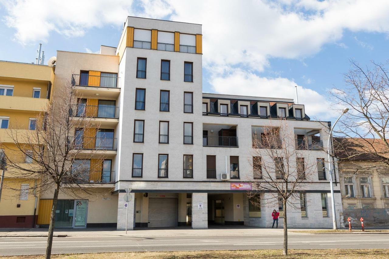 Mse Apartman Miskolc Kültér fotó